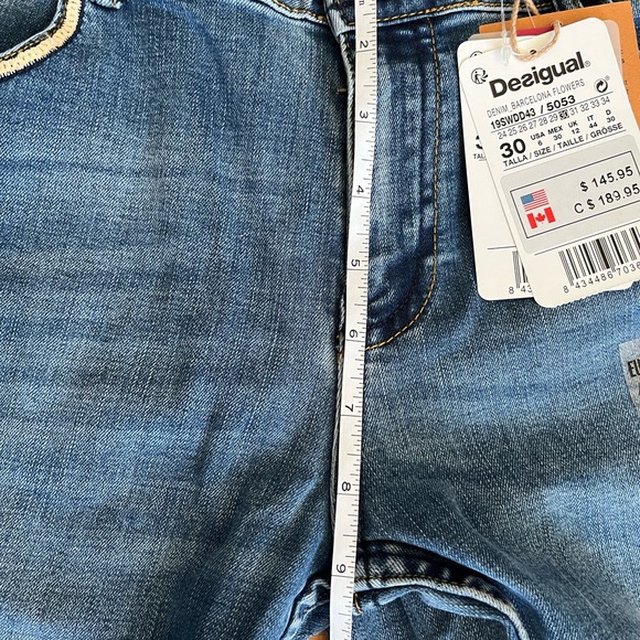Desigual Jeans, Women size 30. NWT. - Picture 13 of 16